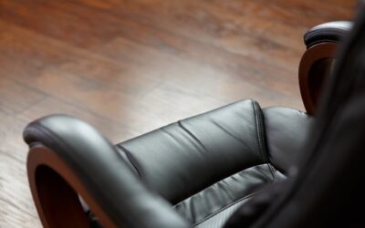 Executive Black Leather Chair: Timeless Design
