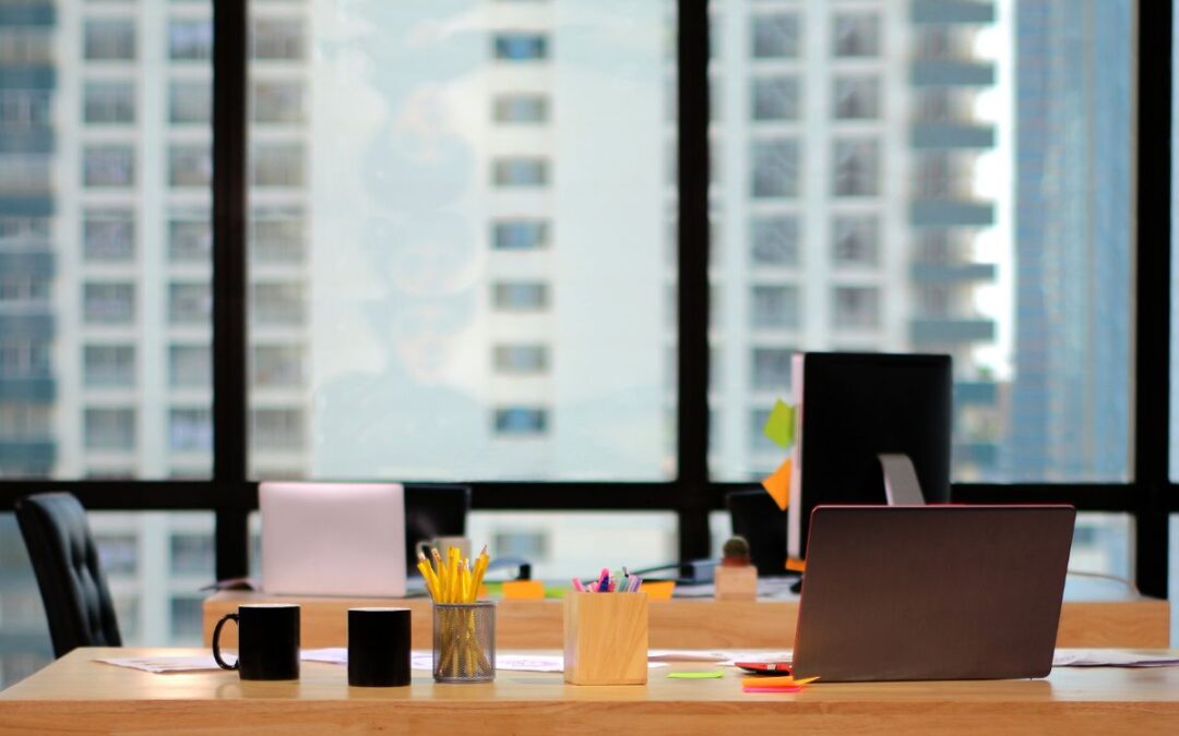 Unique Office Desks: Style, Functionality, and Innovation
